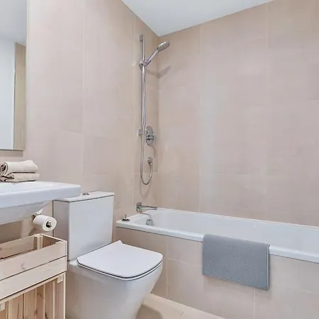 Apartment With Big Pool And Close To Beach! Fuengirola