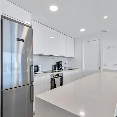 With Big Pool And Close To Beach! * Fuengirola